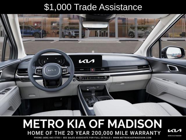 new 2025 Kia Carnival car, priced at $49,125