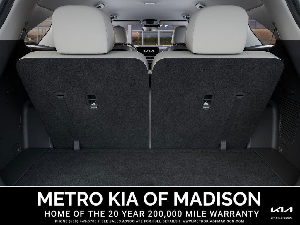 new 2025 Kia Sorento Hybrid car, priced at $42,510