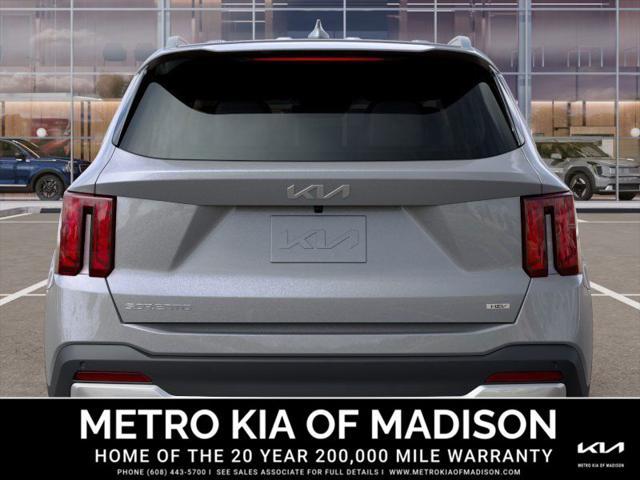 new 2025 Kia Sorento Hybrid car, priced at $42,160