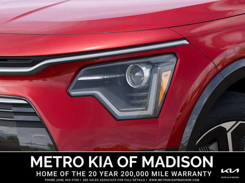new 2025 Kia Niro car, priced at $35,305