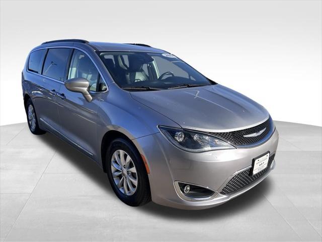 used 2017 Chrysler Pacifica car, priced at $13,900