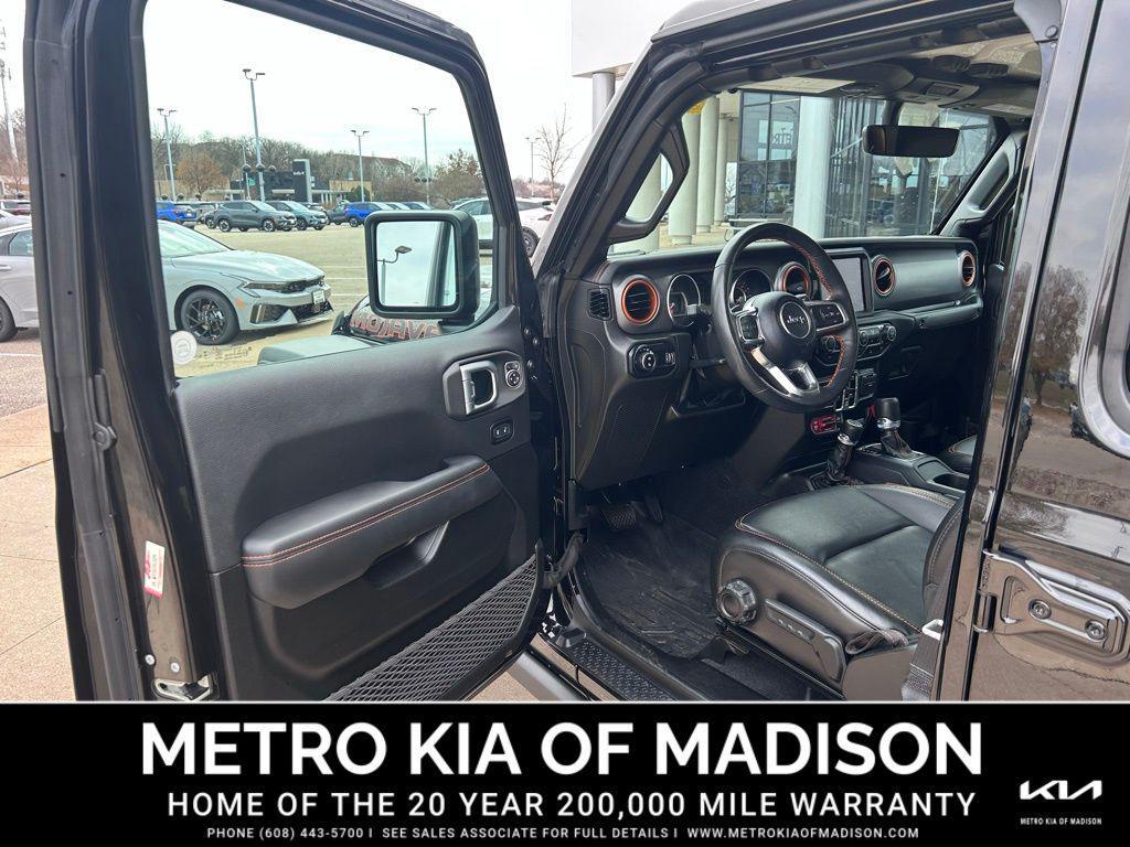 used 2023 Jeep Gladiator car, priced at $40,000