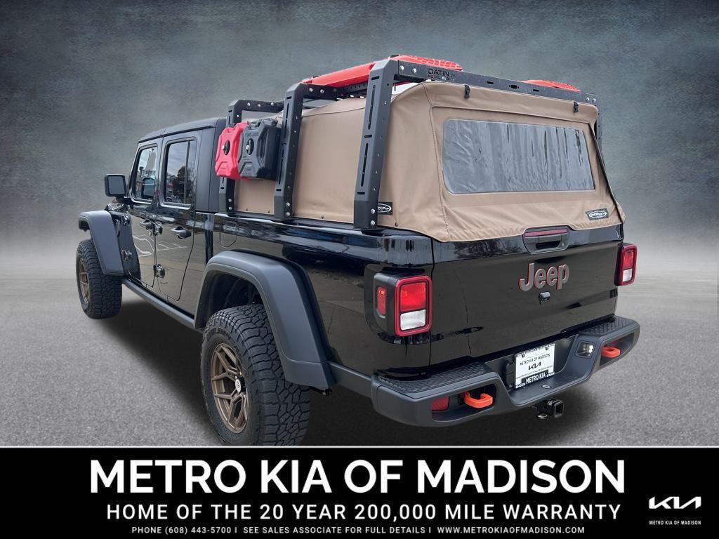 used 2023 Jeep Gladiator car, priced at $40,000