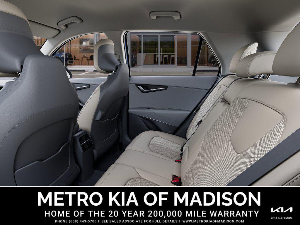 new 2025 Kia Niro car, priced at $31,530