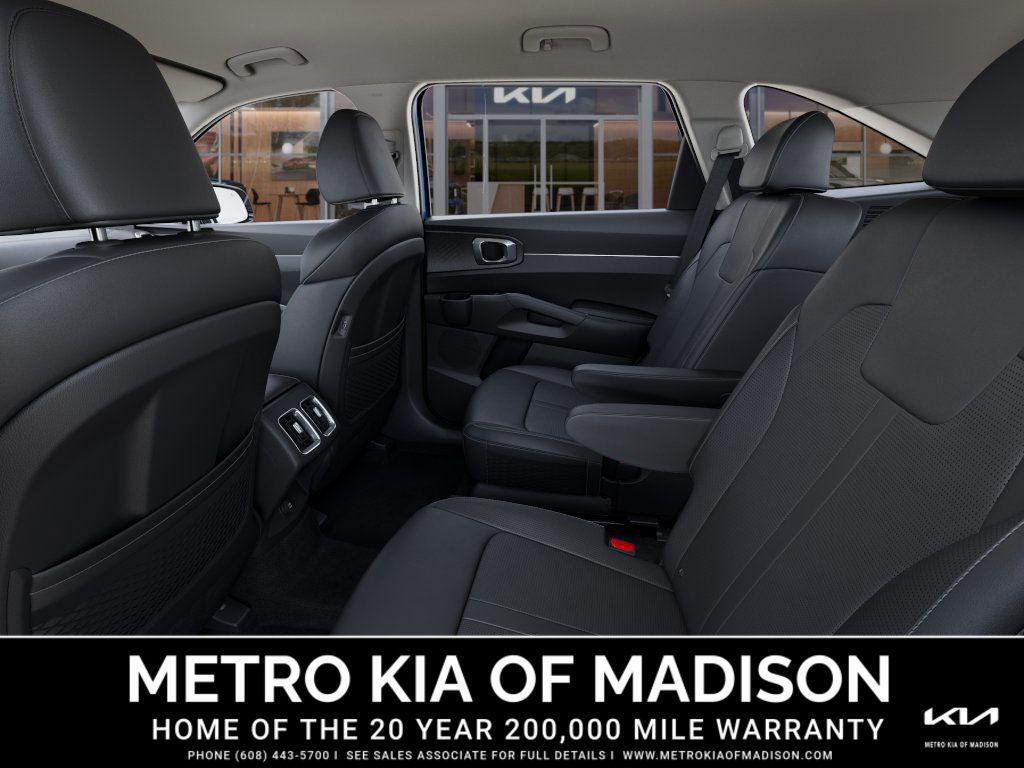 new 2025 Kia Sorento Hybrid car, priced at $42,510