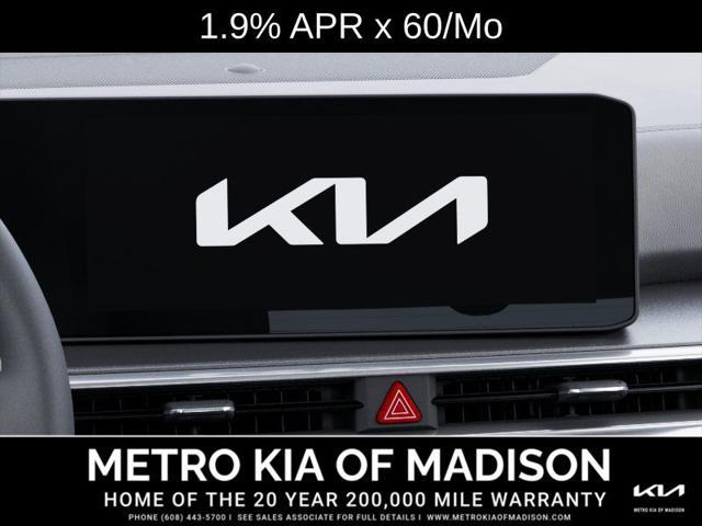 new 2025 Kia Sorento car, priced at $39,760