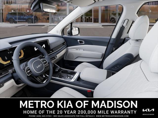 new 2025 Kia Carnival car, priced at $42,925