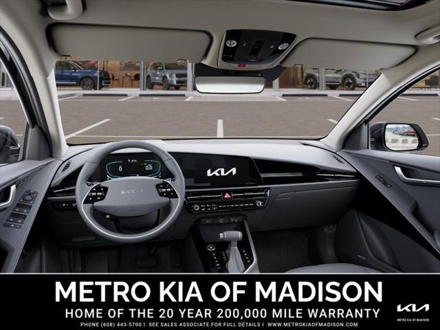 new 2025 Kia Niro car, priced at $35,370