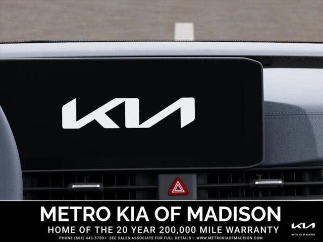 new 2025 Kia Carnival Hybrid car, priced at $55,465