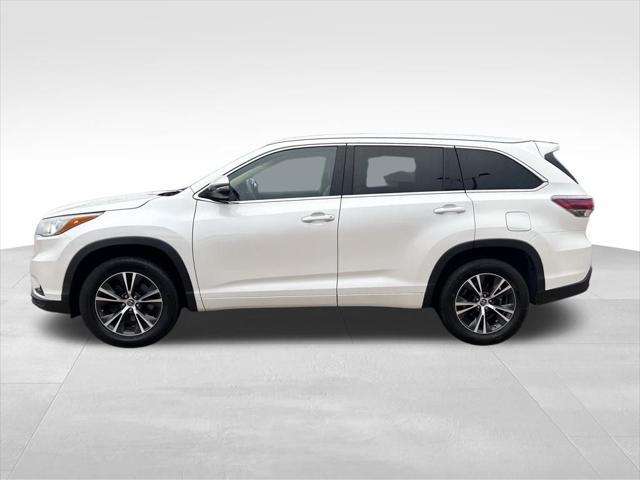 used 2016 Toyota Highlander car, priced at $17,000