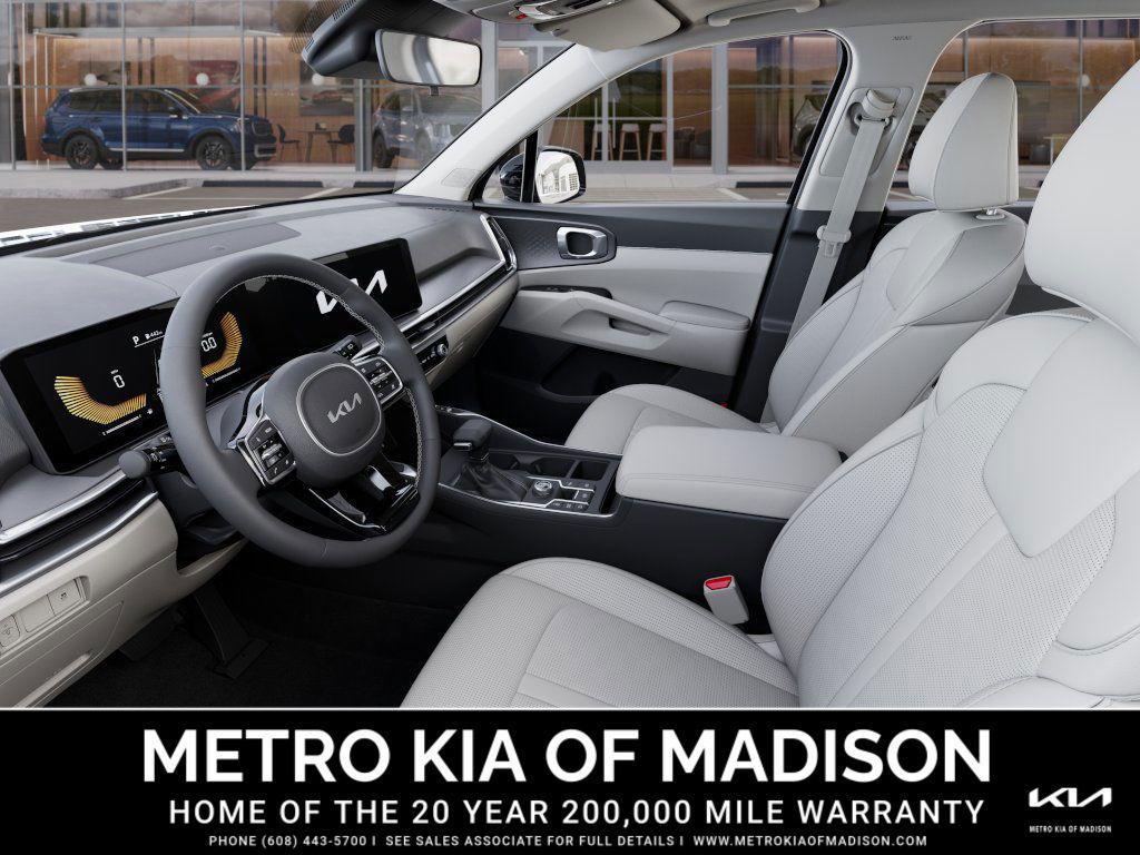 new 2025 Kia Sorento car, priced at $38,010