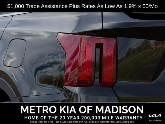 new 2025 Kia Sorento car, priced at $38,010