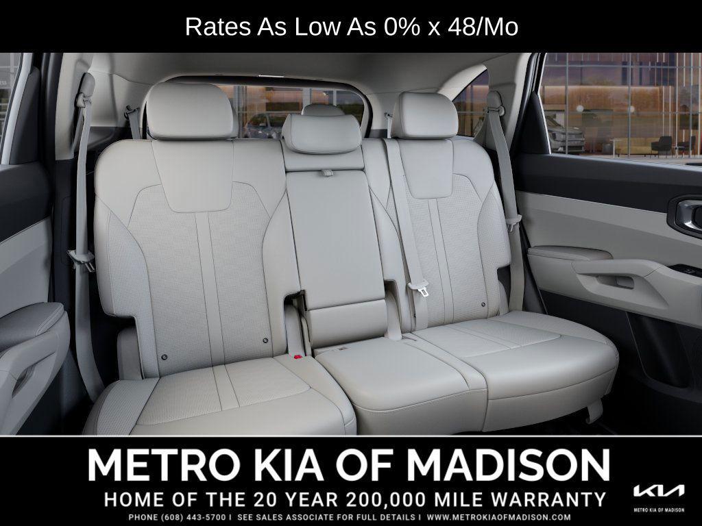 new 2025 Kia Sorento car, priced at $38,010