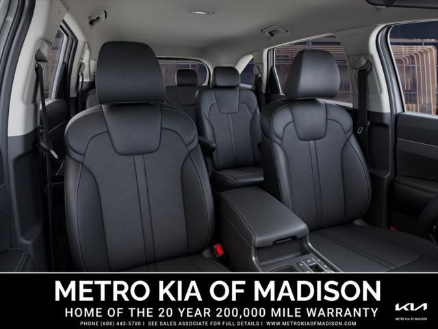 new 2025 Kia Sorento Hybrid car, priced at $43,005