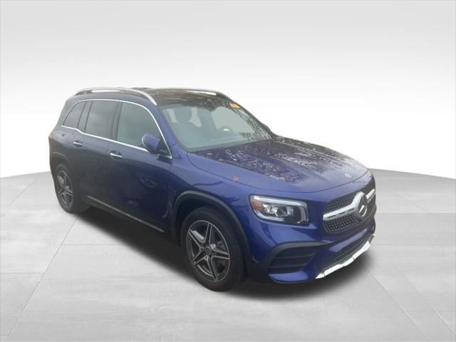 used 2022 Mercedes-Benz GLB 250 car, priced at $33,982