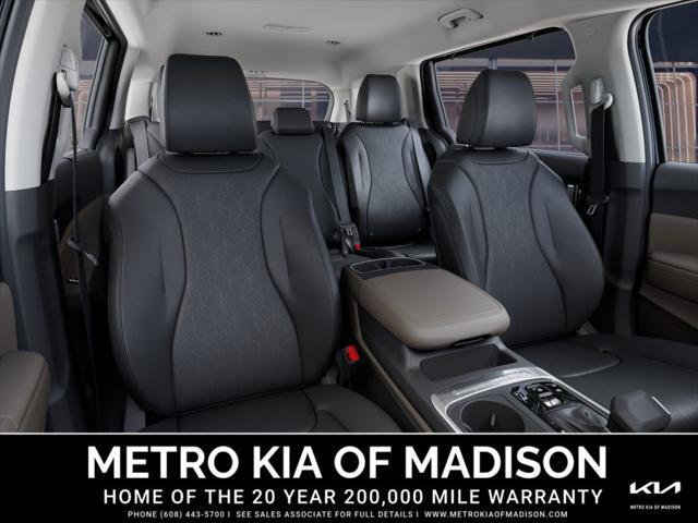 new 2025 Kia Carnival car, priced at $42,730