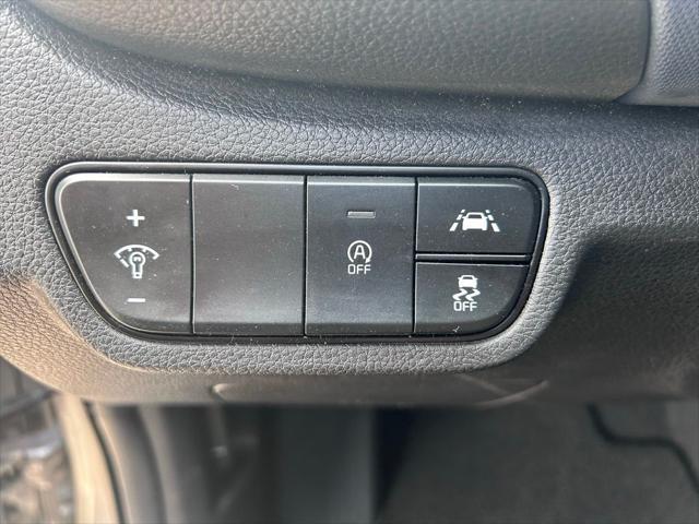 used 2022 Kia Seltos car, priced at $17,800