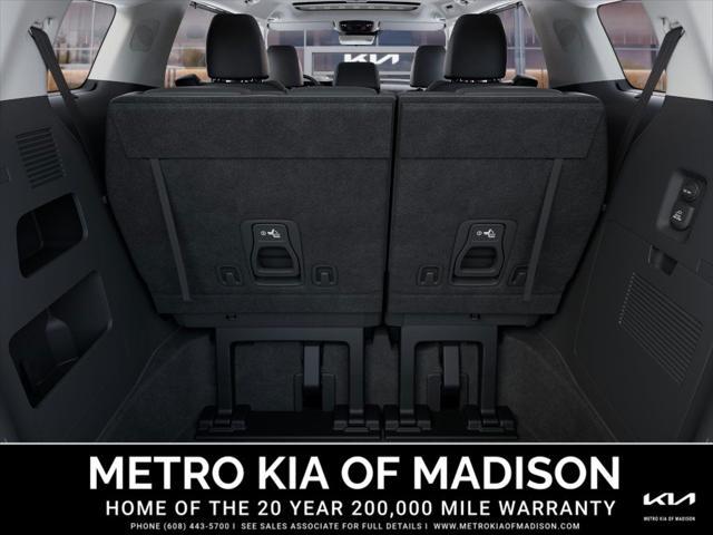 new 2025 Kia Carnival Hybrid car, priced at $54,895