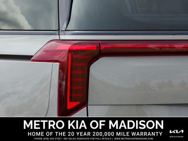 new 2025 Kia Carnival Hybrid car, priced at $54,895