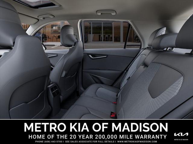 new 2025 Kia Niro car, priced at $33,640