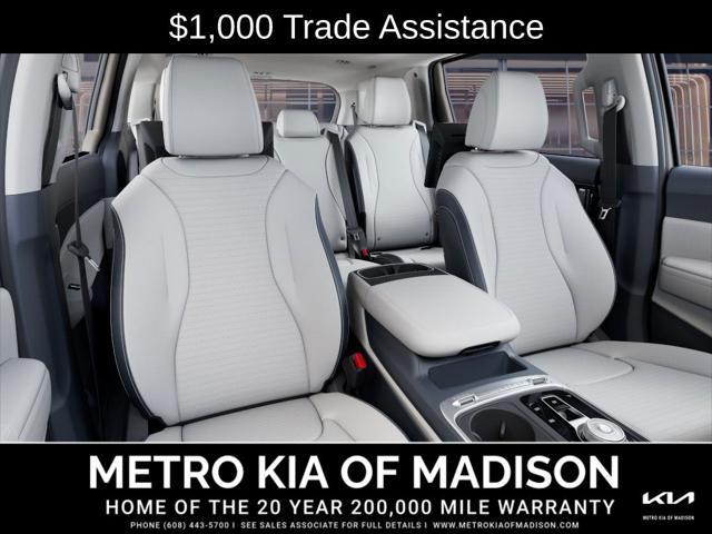 new 2025 Kia Carnival Hybrid car, priced at $57,280