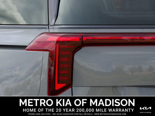 new 2025 Kia Carnival Hybrid car, priced at $55,390