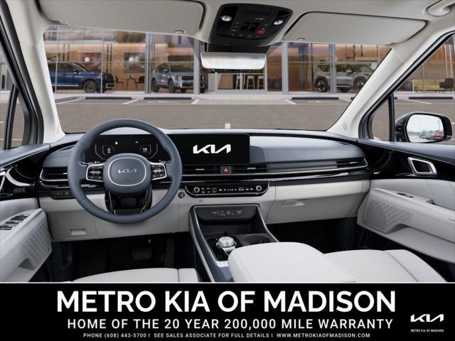 new 2025 Kia Carnival Hybrid car, priced at $55,390