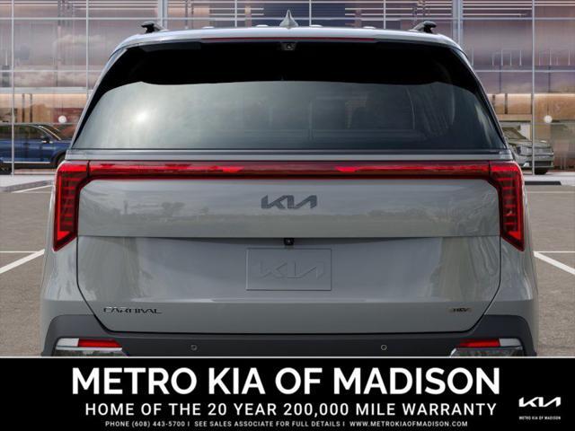 new 2025 Kia Carnival Hybrid car, priced at $55,390