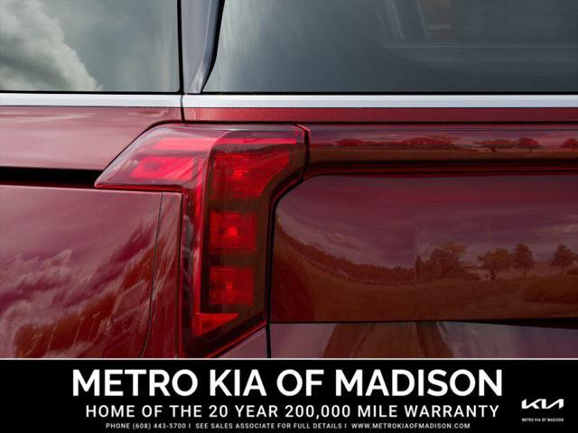 new 2025 Kia Carnival car, priced at $40,720