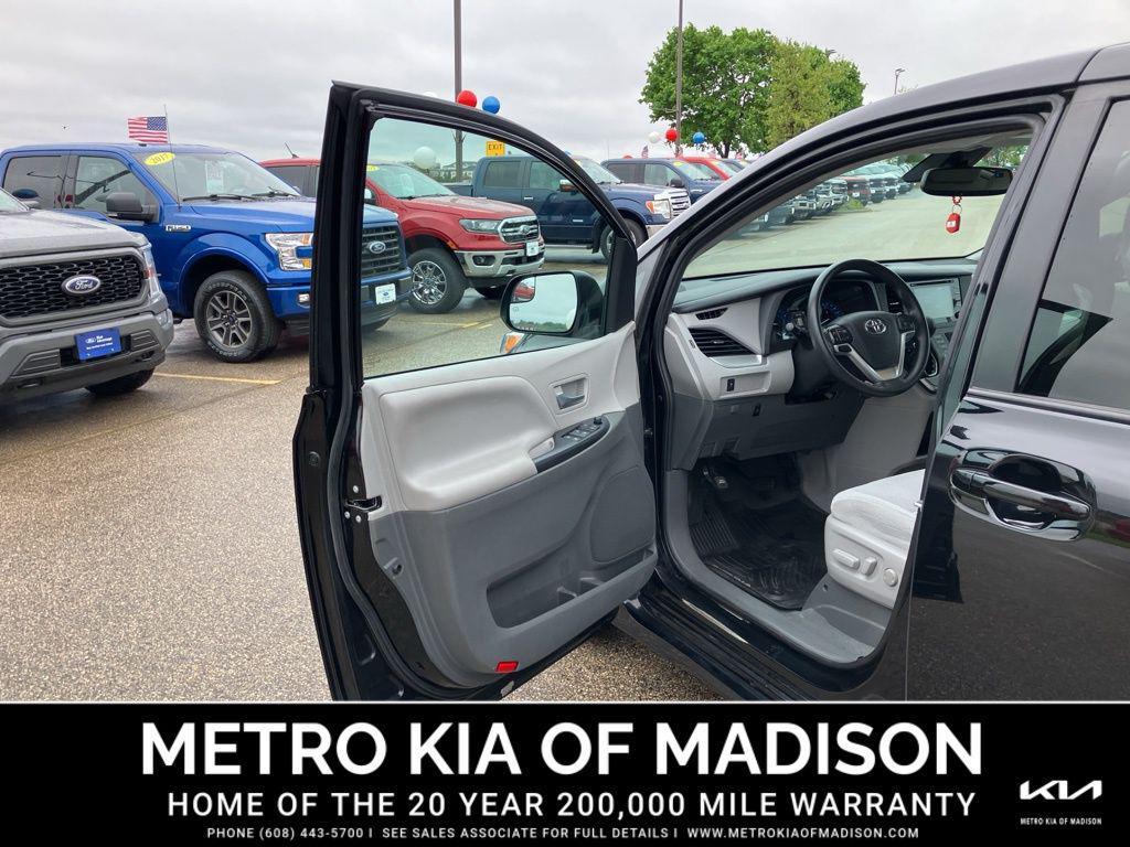 used 2020 Toyota Sienna car, priced at $19,024