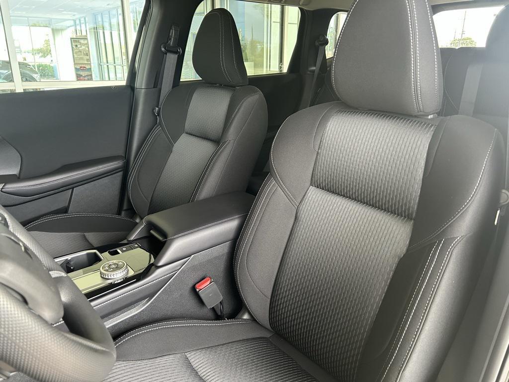 new 2025 Mitsubishi Outlander car, priced at $32,094