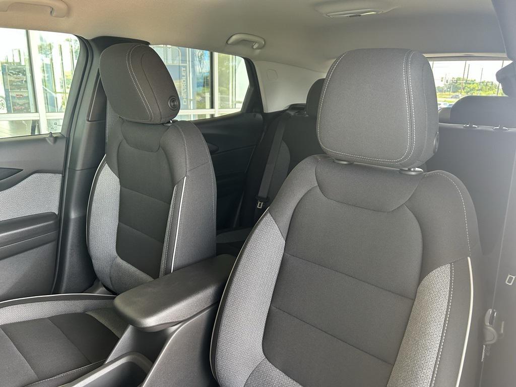 new 2026 Chevrolet TrailBlazer car, priced at $28,115