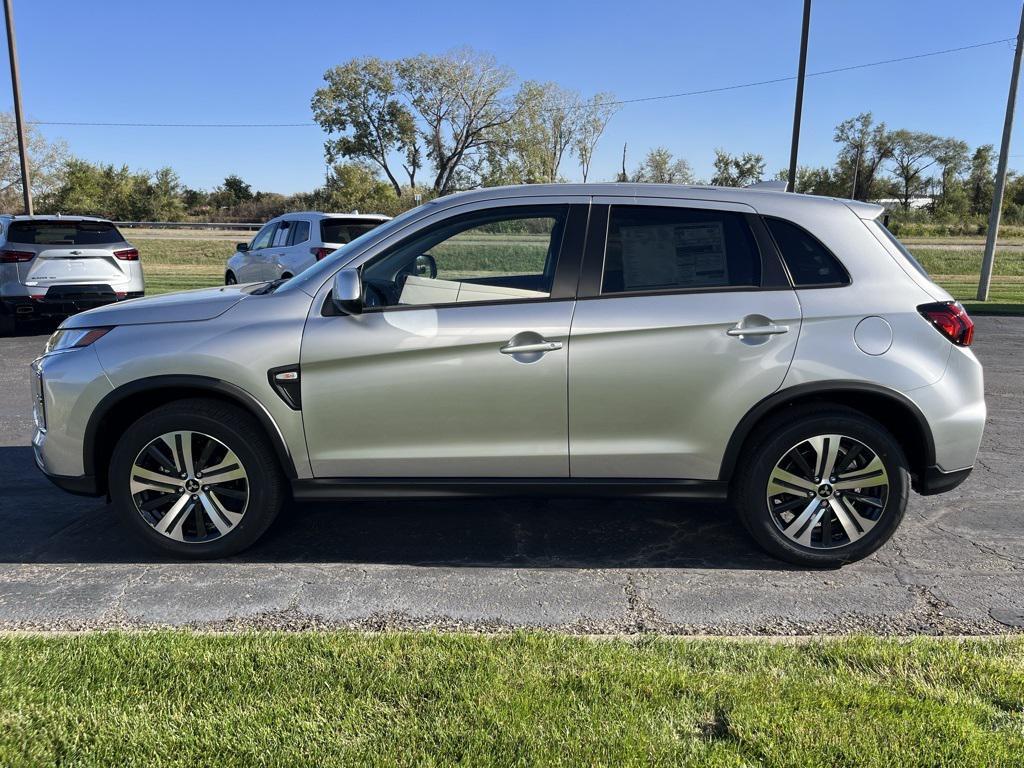 new 2025 Mitsubishi Outlander Sport car, priced at $27,816