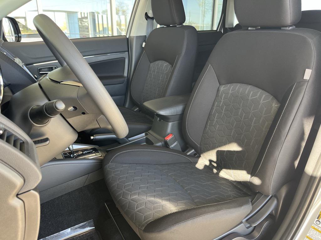 new 2025 Mitsubishi Outlander Sport car, priced at $27,816
