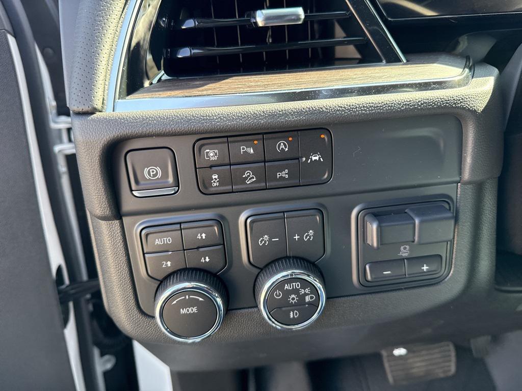 new 2025 Chevrolet Tahoe car, priced at $87,945