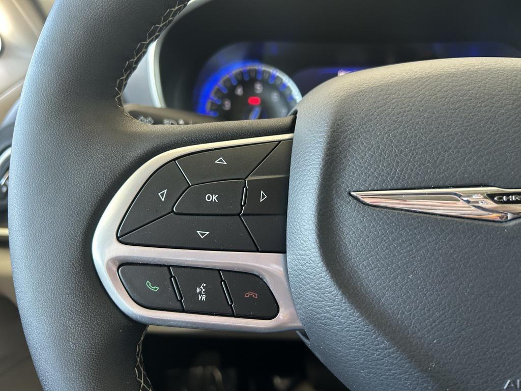 used 2024 Chrysler Pacifica car, priced at $31,260