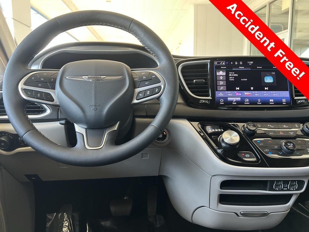 used 2024 Chrysler Pacifica car, priced at $31,260