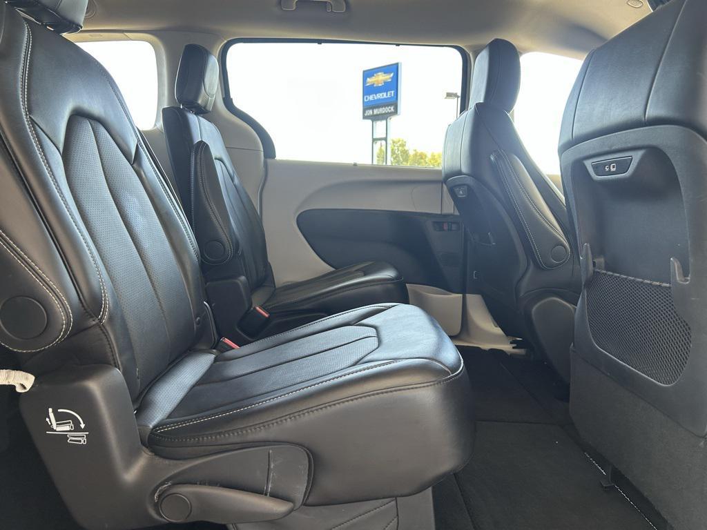 used 2024 Chrysler Pacifica car, priced at $31,260