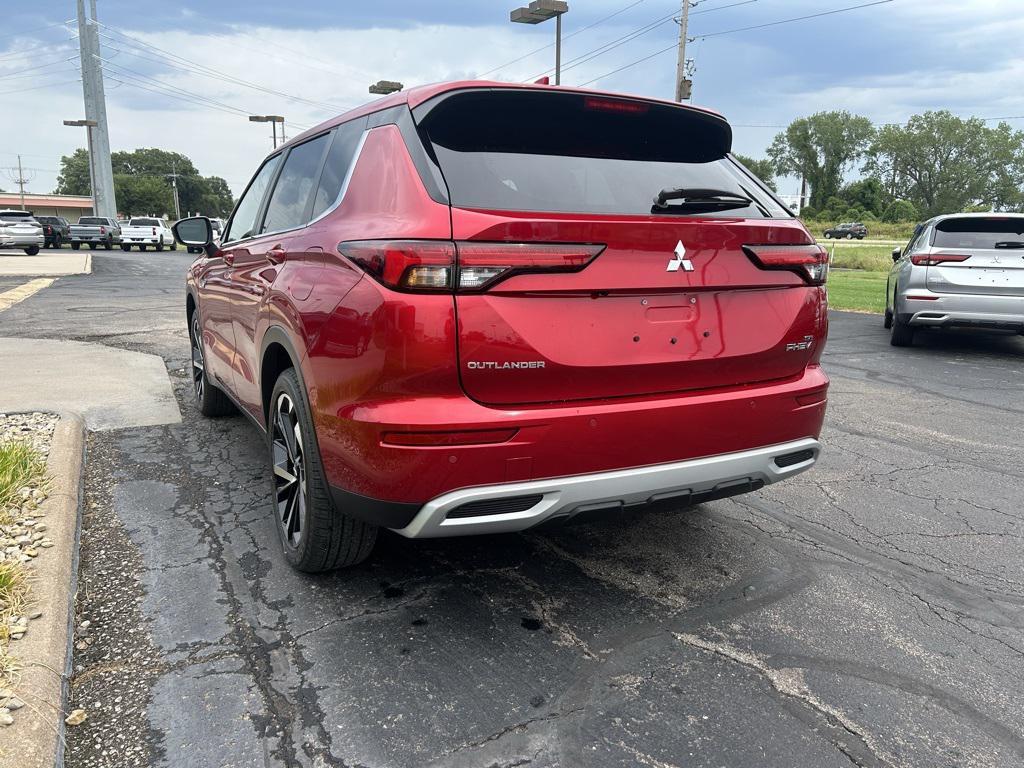 new 2025 Mitsubishi Outlander PHEV car, priced at $40,936