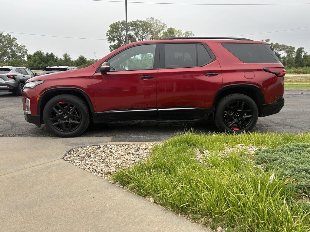 used 2022 Chevrolet Traverse car, priced at $32,023