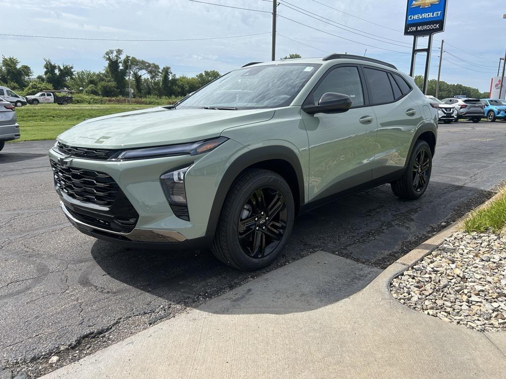 new 2025 Chevrolet Trax car, priced at $27,390