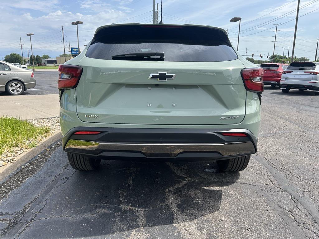 new 2025 Chevrolet Trax car, priced at $27,390