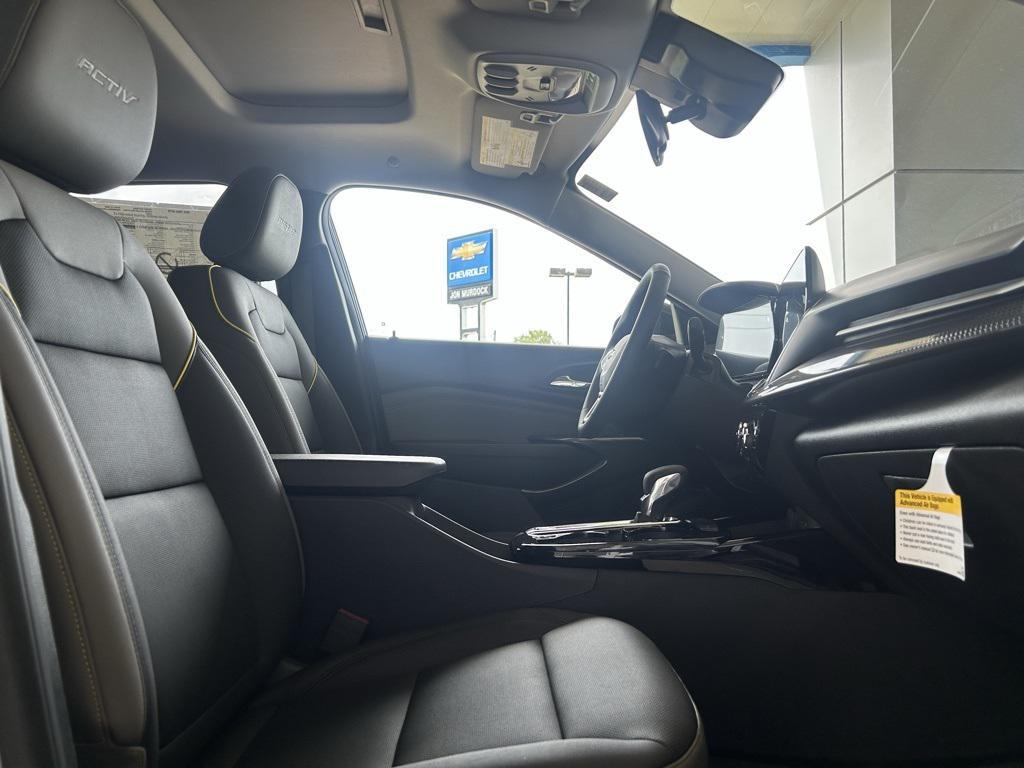 new 2025 Chevrolet Trax car, priced at $27,390