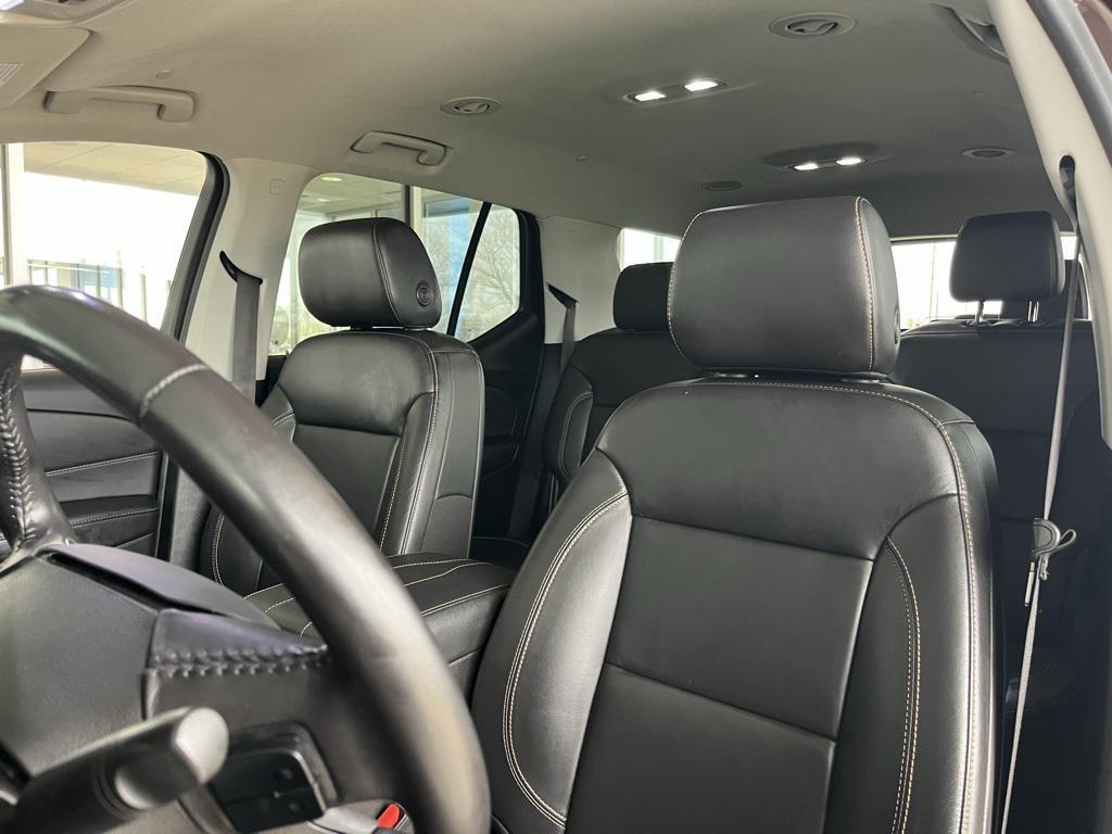 used 2021 Chevrolet Traverse car, priced at $23,616