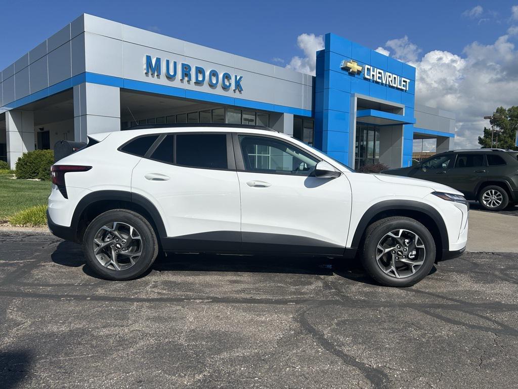 new 2025 Chevrolet Trax car, priced at $24,495