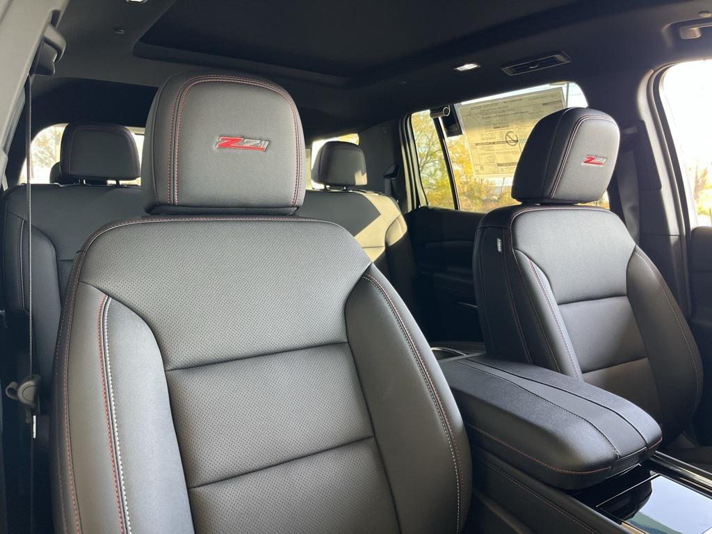 new 2026 Chevrolet Traverse car, priced at $59,750