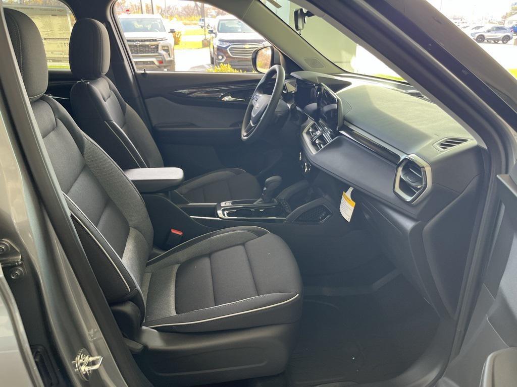 new 2026 Chevrolet TrailBlazer car, priced at $27,065