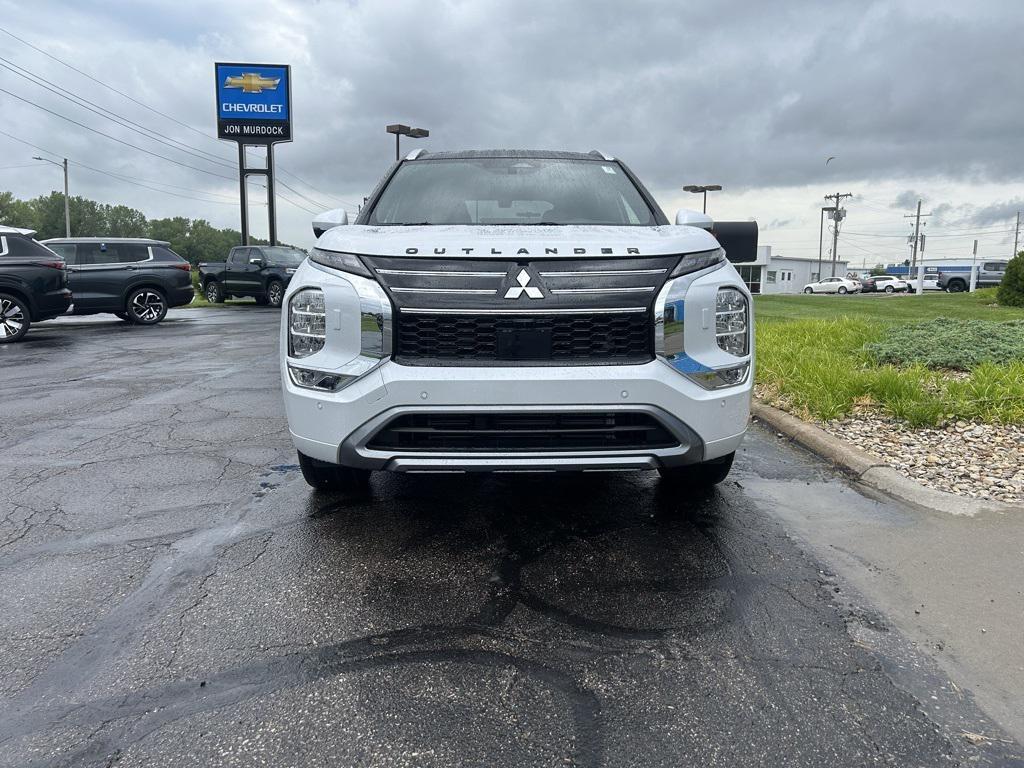 new 2025 Mitsubishi Outlander car, priced at $40,434
