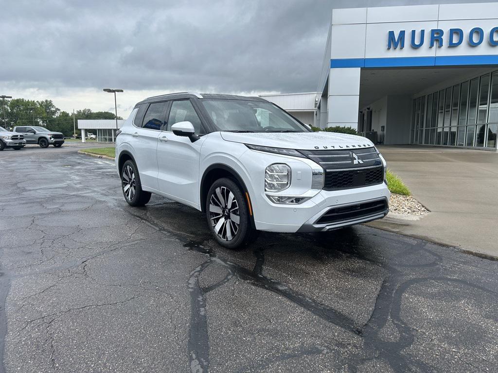 new 2025 Mitsubishi Outlander car, priced at $40,434