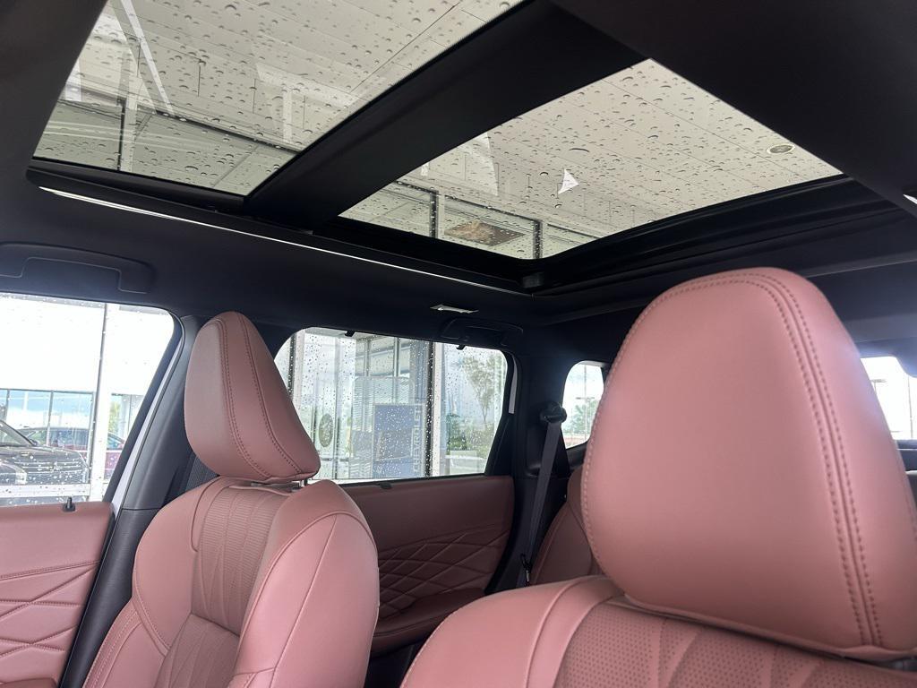 new 2025 Mitsubishi Outlander car, priced at $40,434